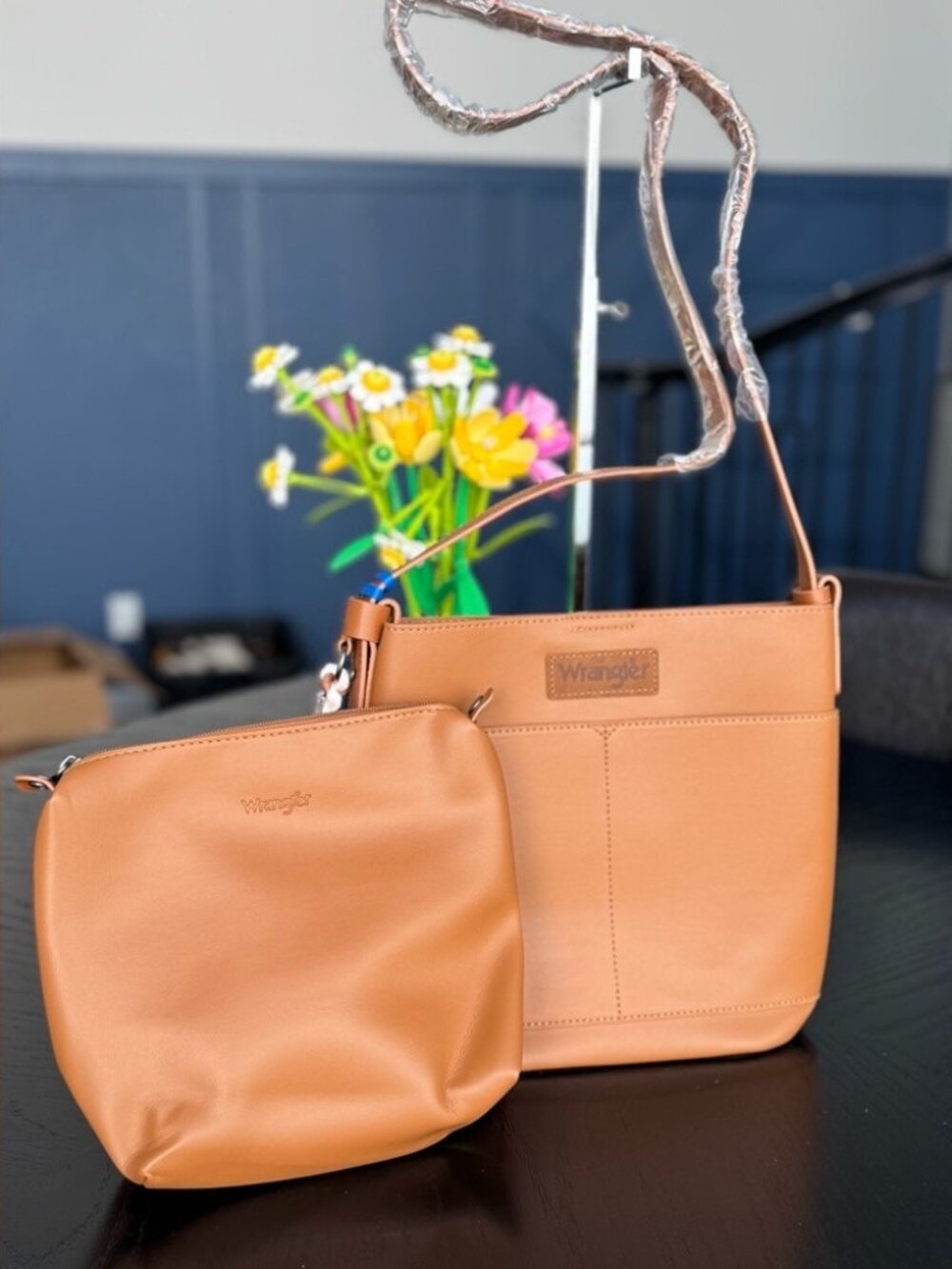 Wrangler 2PC Set Brown NWT Crossbody and Pouch